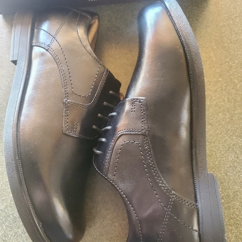 Florsheim Midtown Plox Jr.‎ Black Sz. 5 Dress Shoes